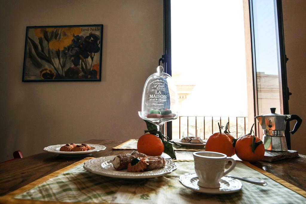 Pepe Concetta E La Movida Apartment Noto Luaran gambar